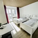 Monteurzimmer - Worker's - Zimmerzuvermieten In Be Lengnau