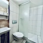 Monteurzimmer - Worker's - Zimmerzuvermieten In Be