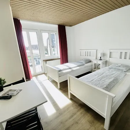 Monteurzimmer - Worker's - Zimmerzuvermieten In Be Lengnau