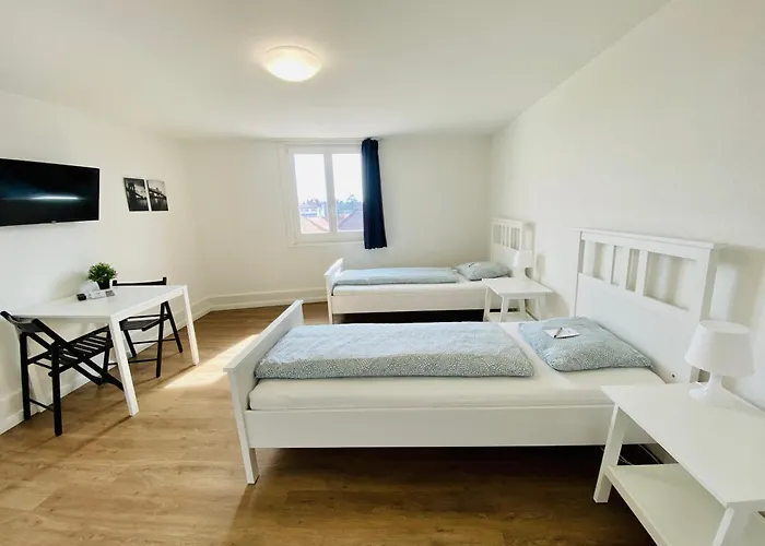 Monteurzimmer - Worker's - Zimmerzuvermieten In Be